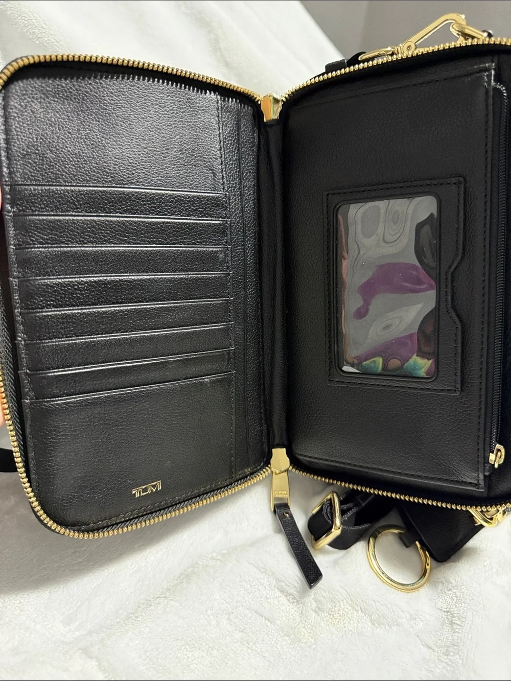 Tumi compact pebbled